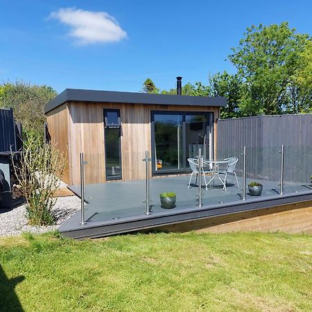 The Den - Modern Cabin With Wood Burning Stove Ludchurch Exterior foto